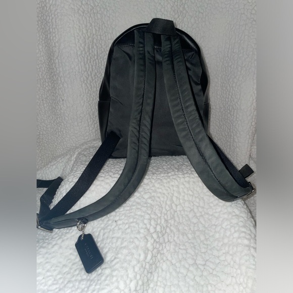 COACH Signature Mini Charlie Zebra Print Backpack black chalk - Picture 2 of 10